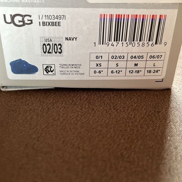 BABY UGG BIXBEE NAVY SIZE 02/03 SMALL (6-12 )MONTH BOOTIE - Picture 9 of 9